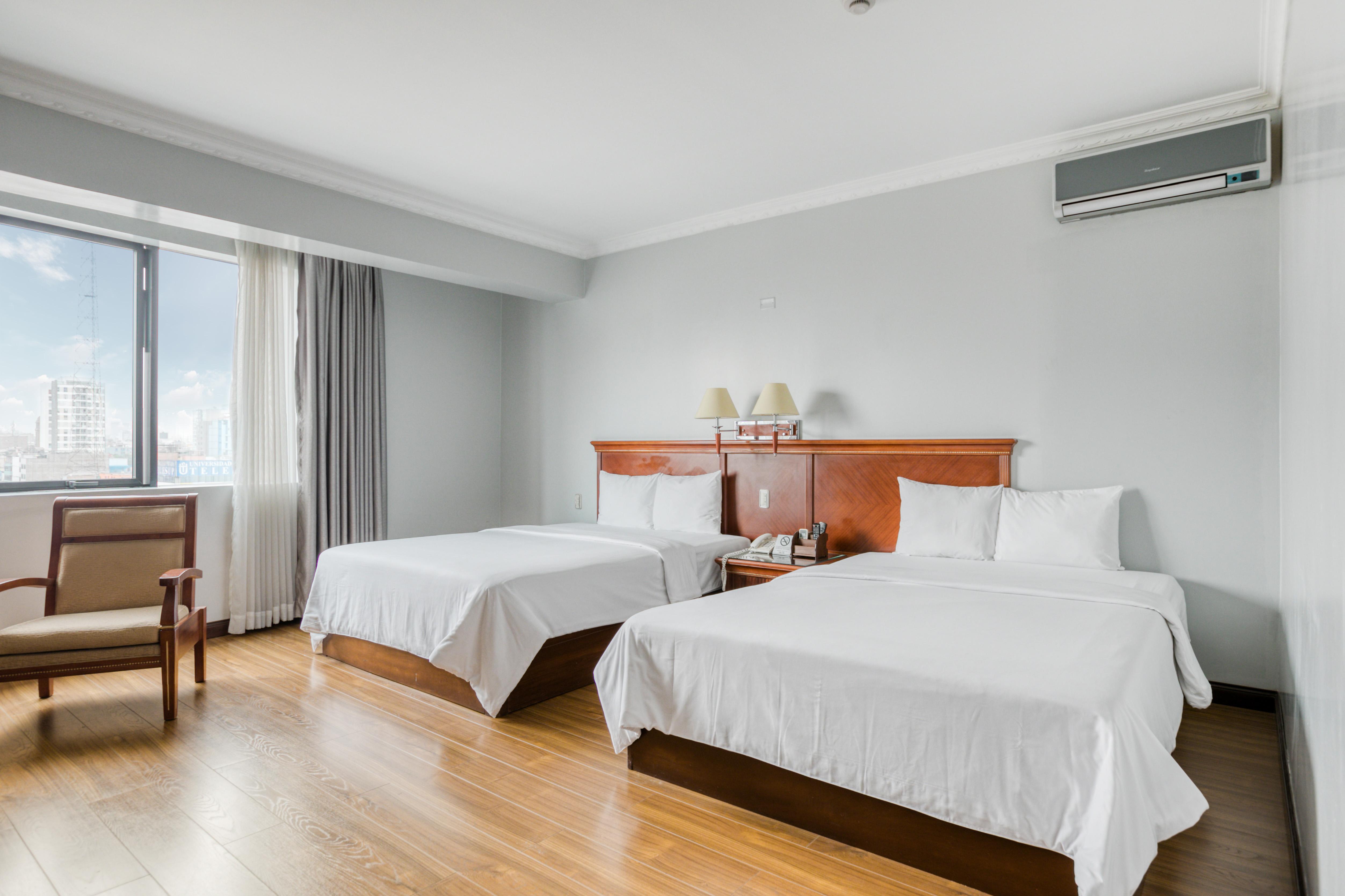 Habitación Kingdom Hotel