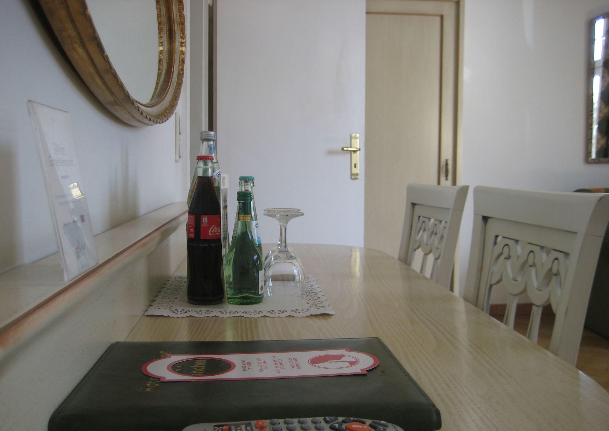 Set de Habitación Hotel Seibel