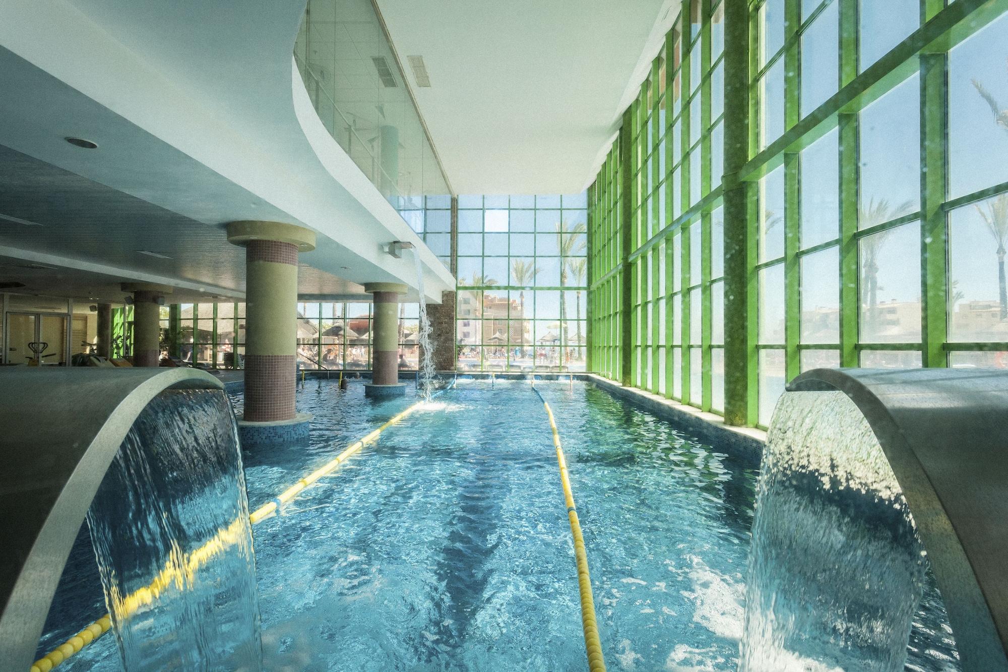 Spa Holiday World RIWO - Teens Hotel