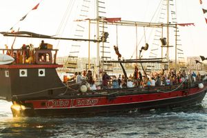Actividad - *Excursión Barco Pirata SJD Show+Buffett+ Bebidas