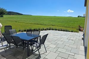 Arriendo temporal - Quietly situated vacation home with a fantastic view. Bathing lake 5 min away.