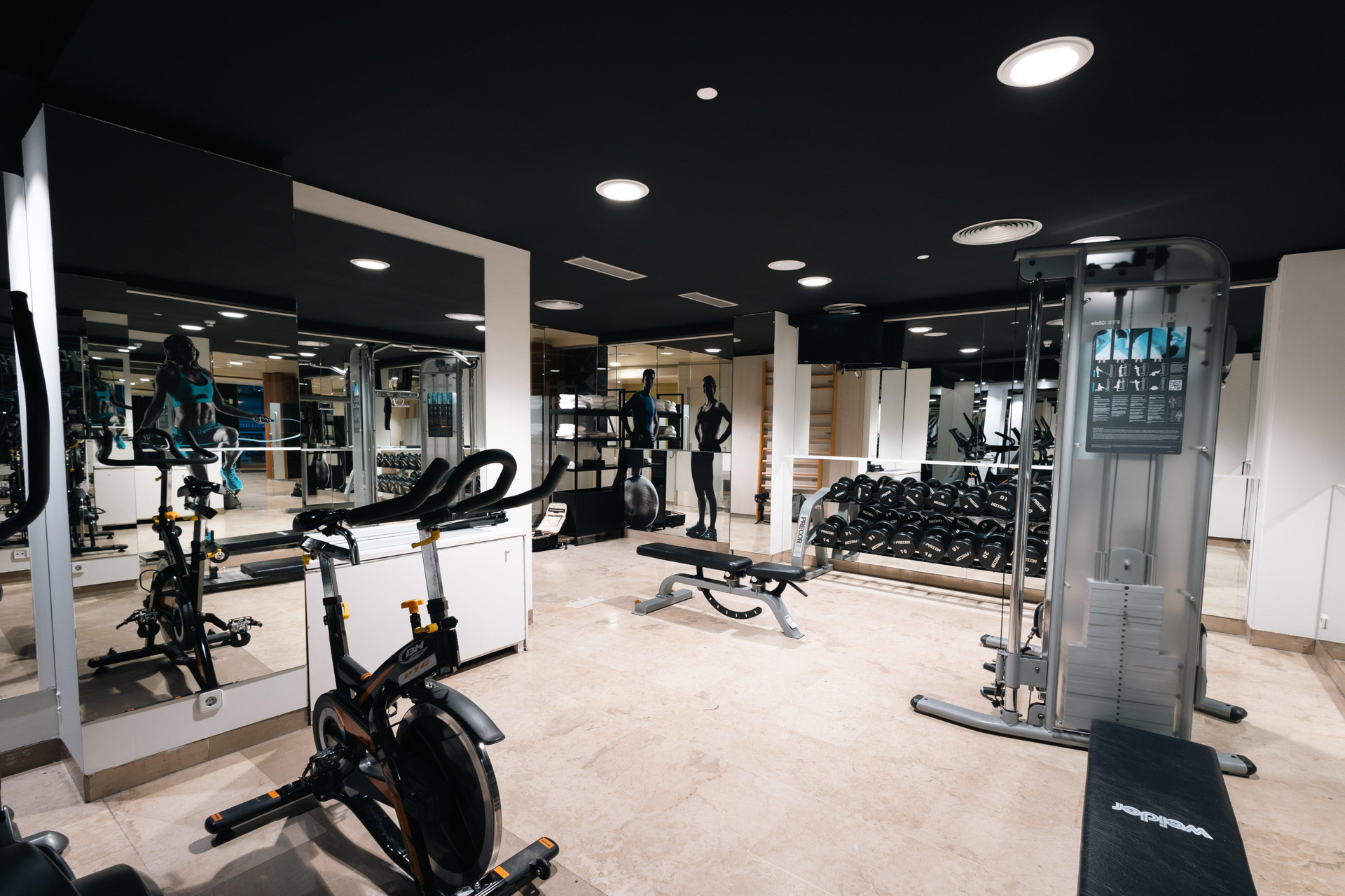 Instalaciones Recreativas Crowne Plaza Madrid - Centre Retiro by IHG