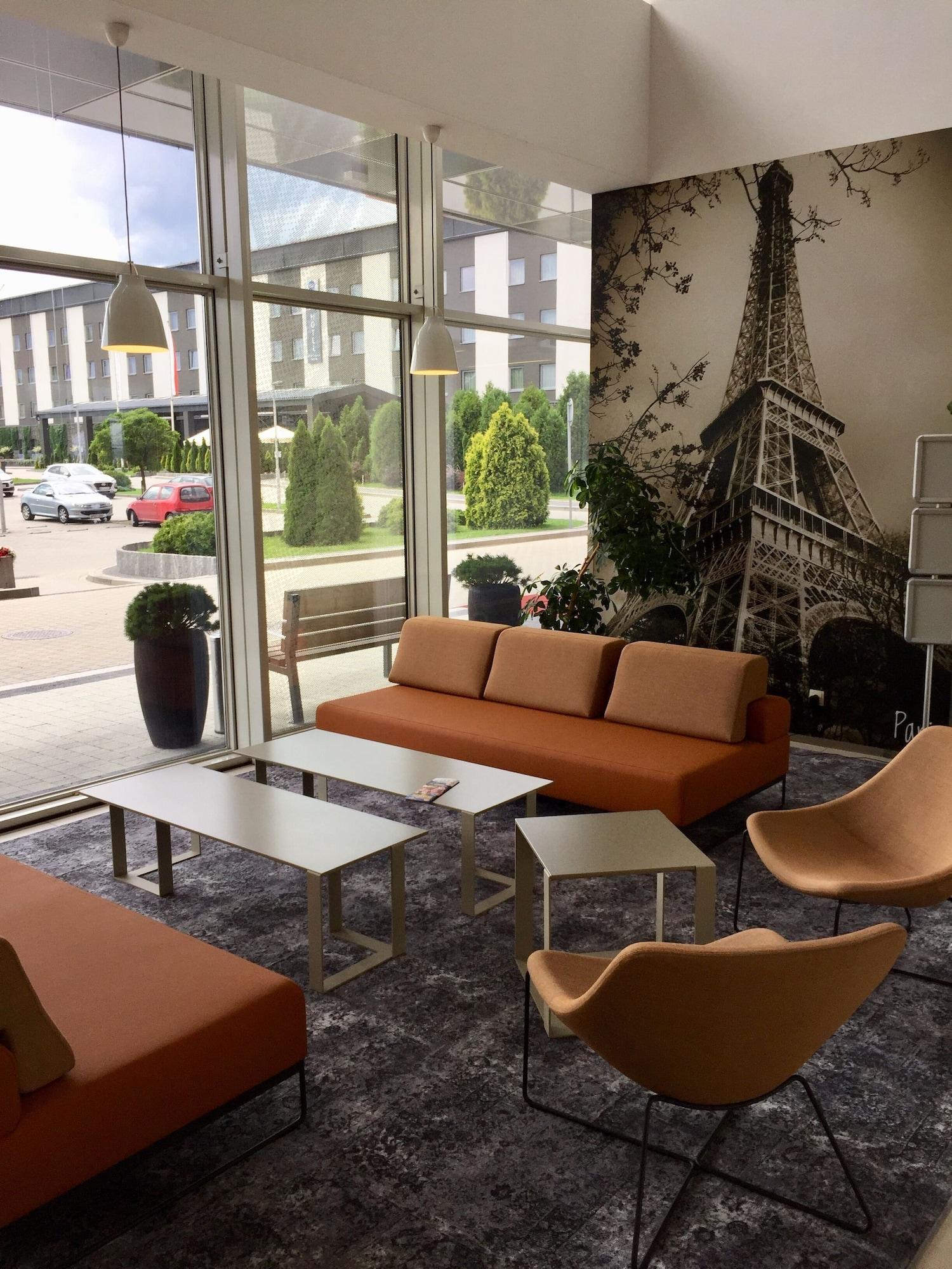 Vista Lobby Premier Krakow Hotel