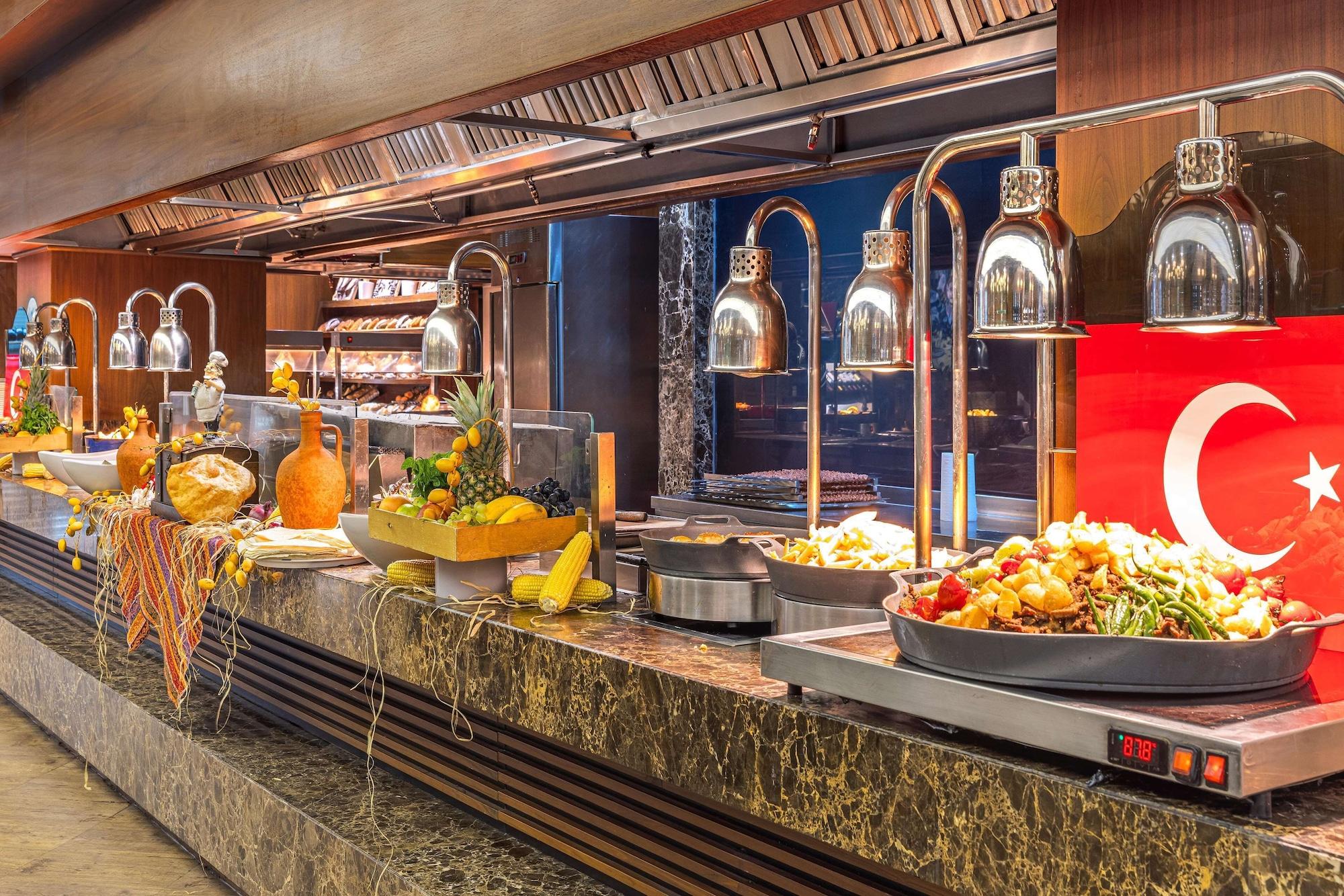 Restaurant Concorde De Luxe Resort Lara Antalya - Prive Ultra All Inclusive
