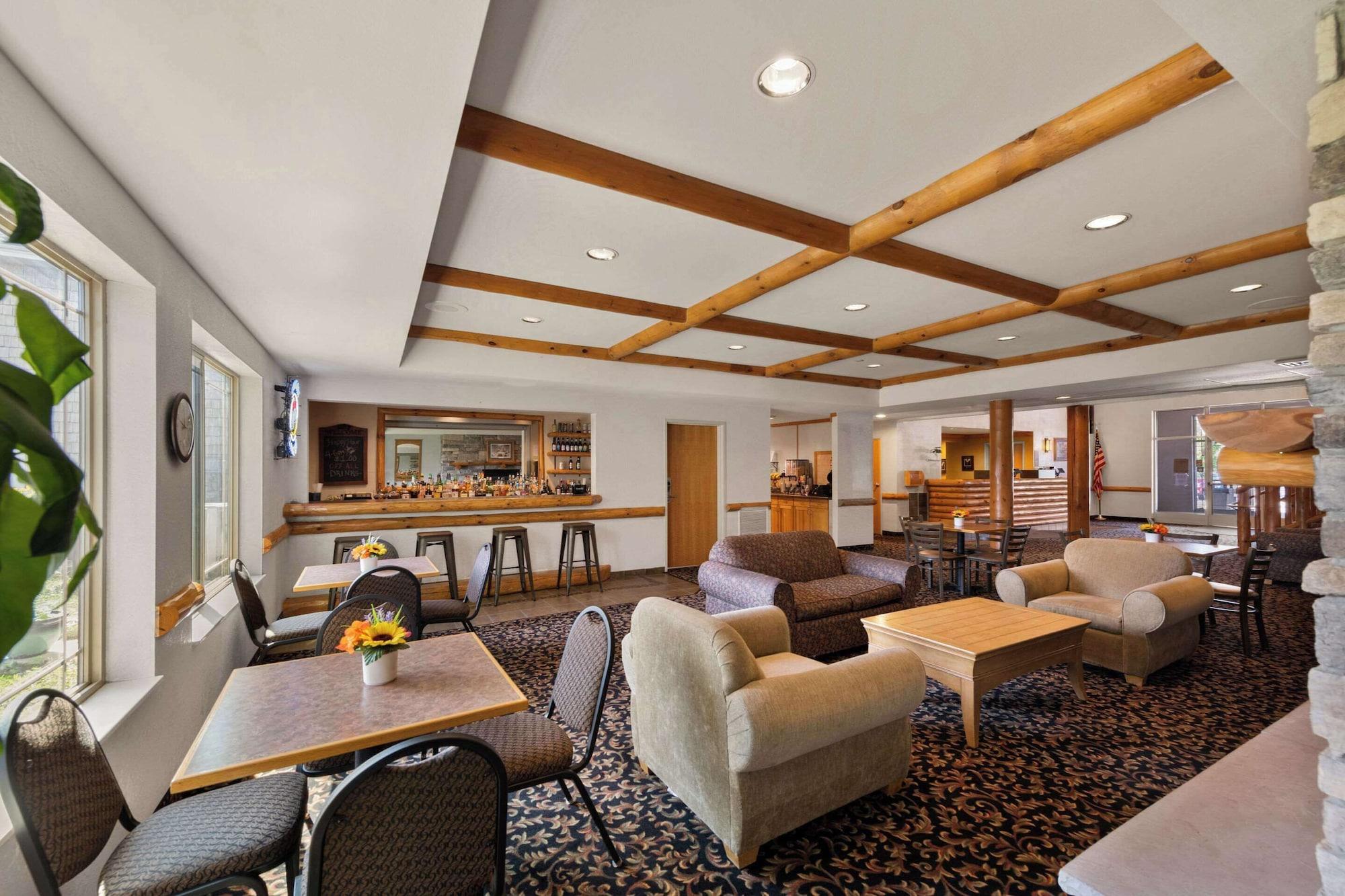 Restaurant Rodeway Inn and Suites Tomahawk