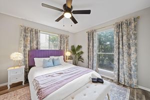 Alquiler Vacacional - 10min to SAT - Eclectic 4bd - McAlister Park Haven