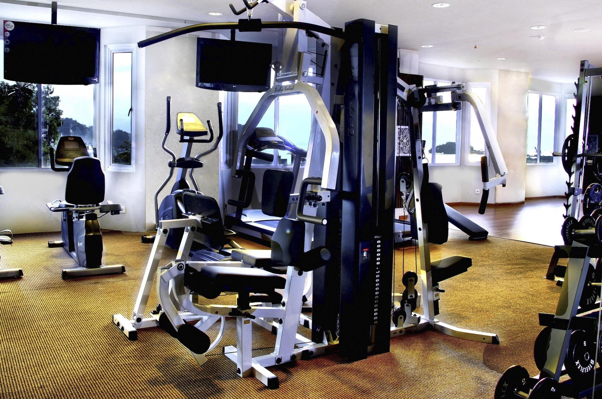 Gimnasio Aston Jayapura Hotel & Convention Center