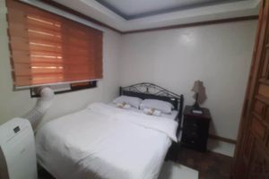 Alquiler Vacacional - Charming 3-Bedroom Villa with WiFi and AC in Silang!
