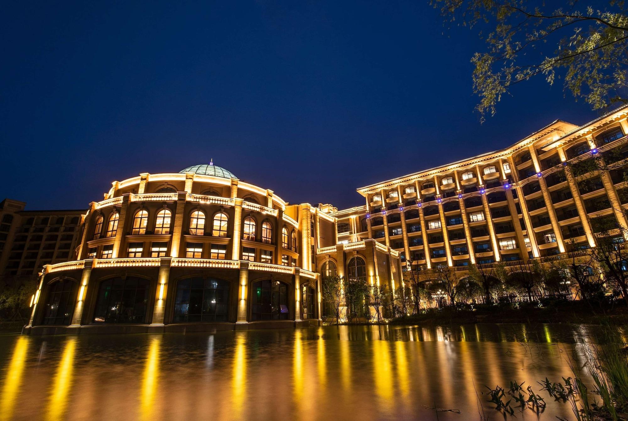 Vista Exterior Wyndham Grand Plaza Royale Kaicheng Anji