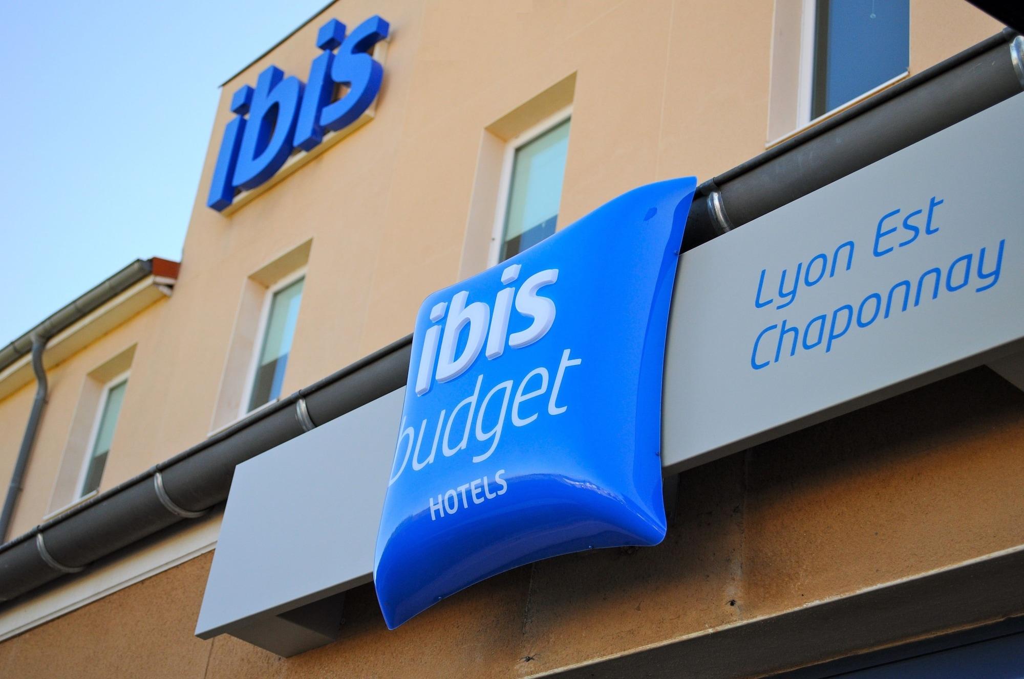 Vista Exterior Hotel Ibis Budget Lyon Est Chaponnay