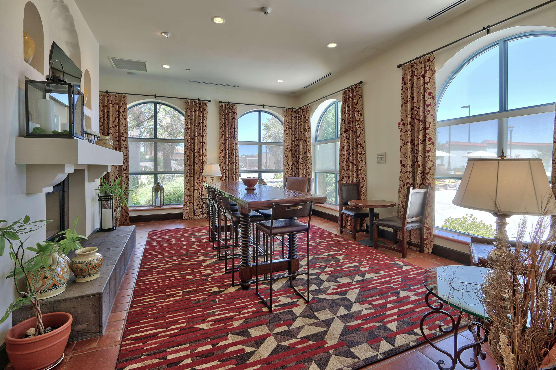 Vista Lobby Hilton Garden Inn Las Cruces