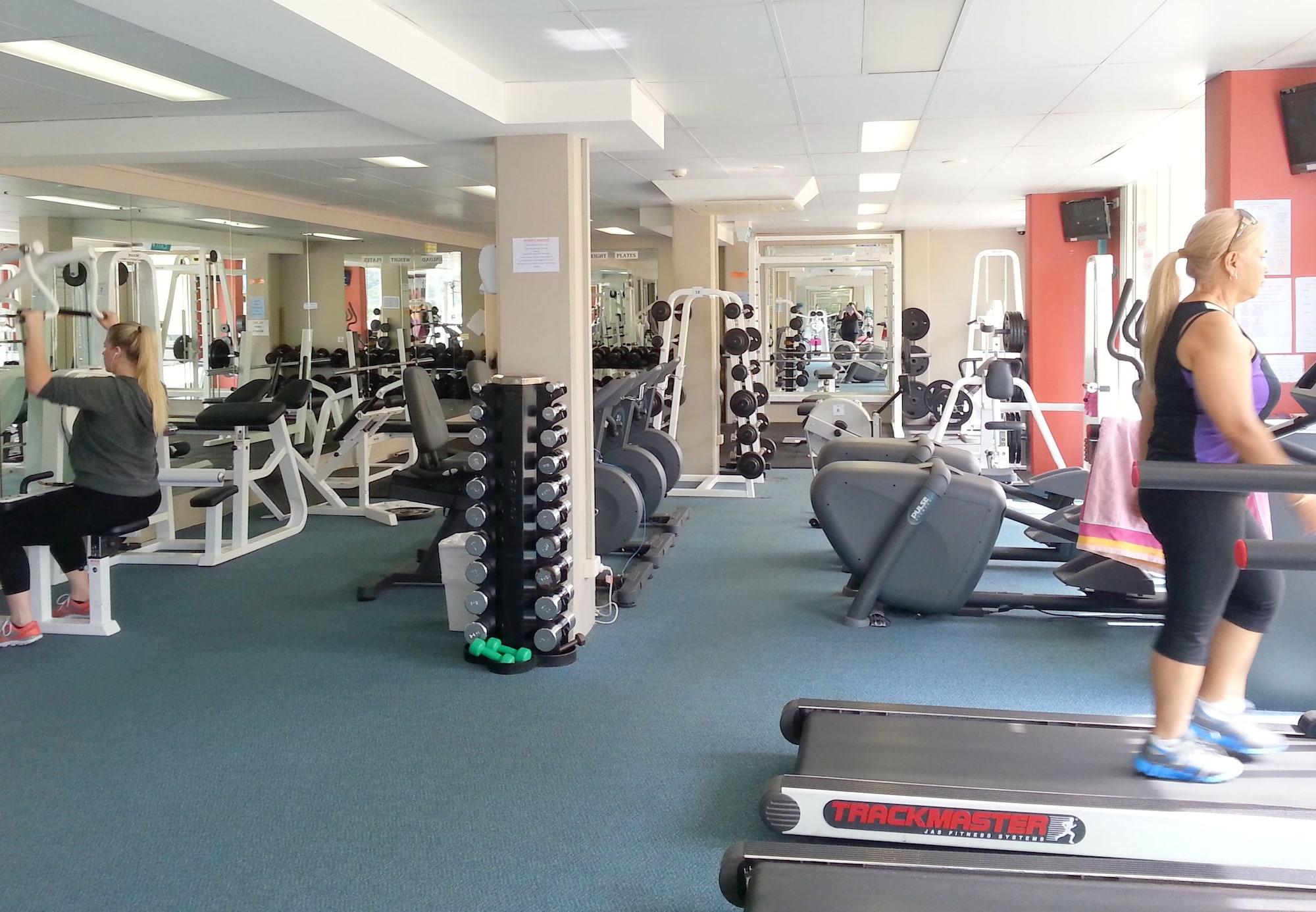 Gimnasio BASE Holidays - Ettalong Beach Premium Apartments