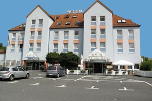 Alojamiento - Parkhotel Schotten