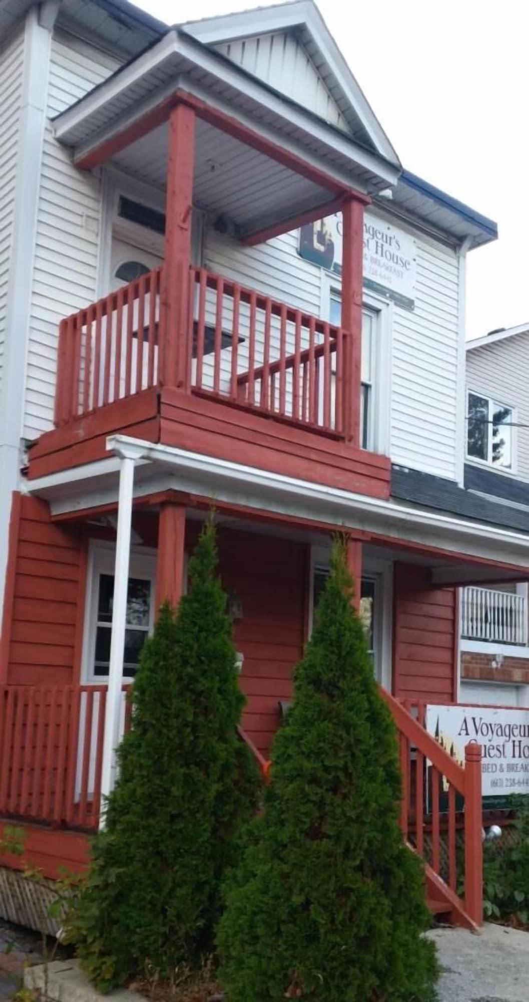 Vista Exterior A Voyageur's Guest House