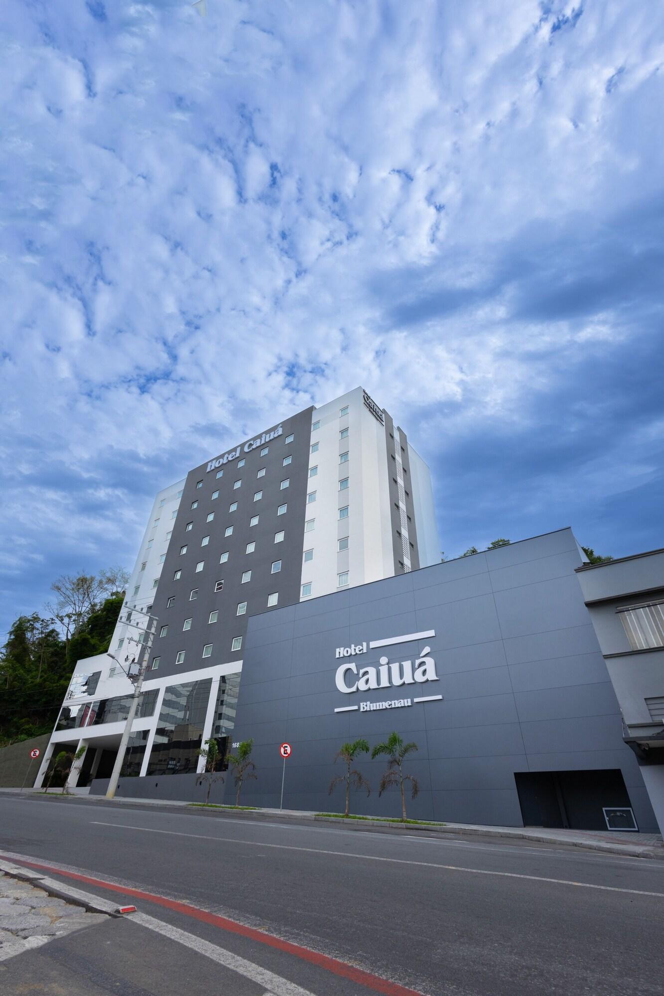 Vista Exterior Hotel Caiuá Blumenau