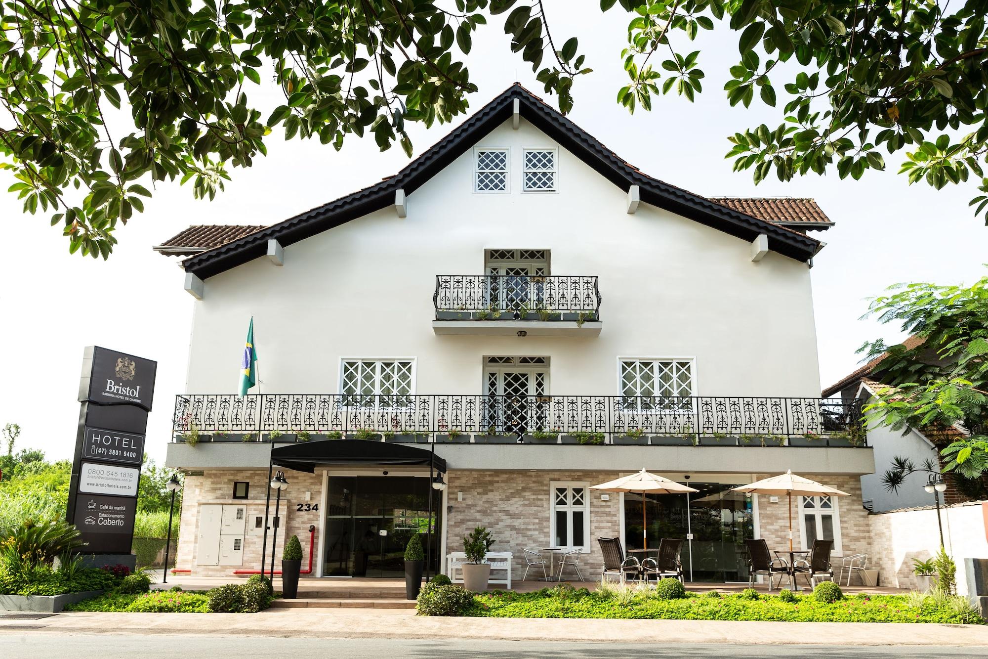 Varios Bristol Sabrina Hotel