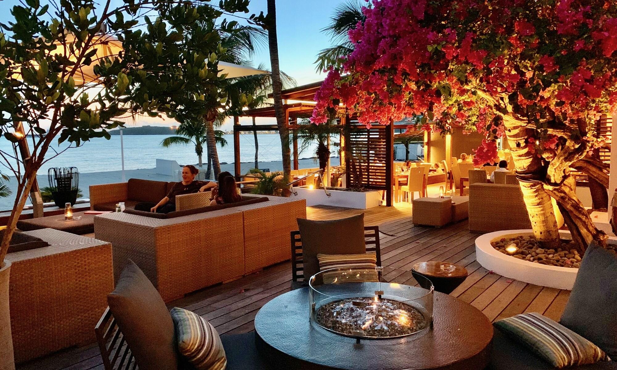 Vista Lobby Holland House Beach Hotel