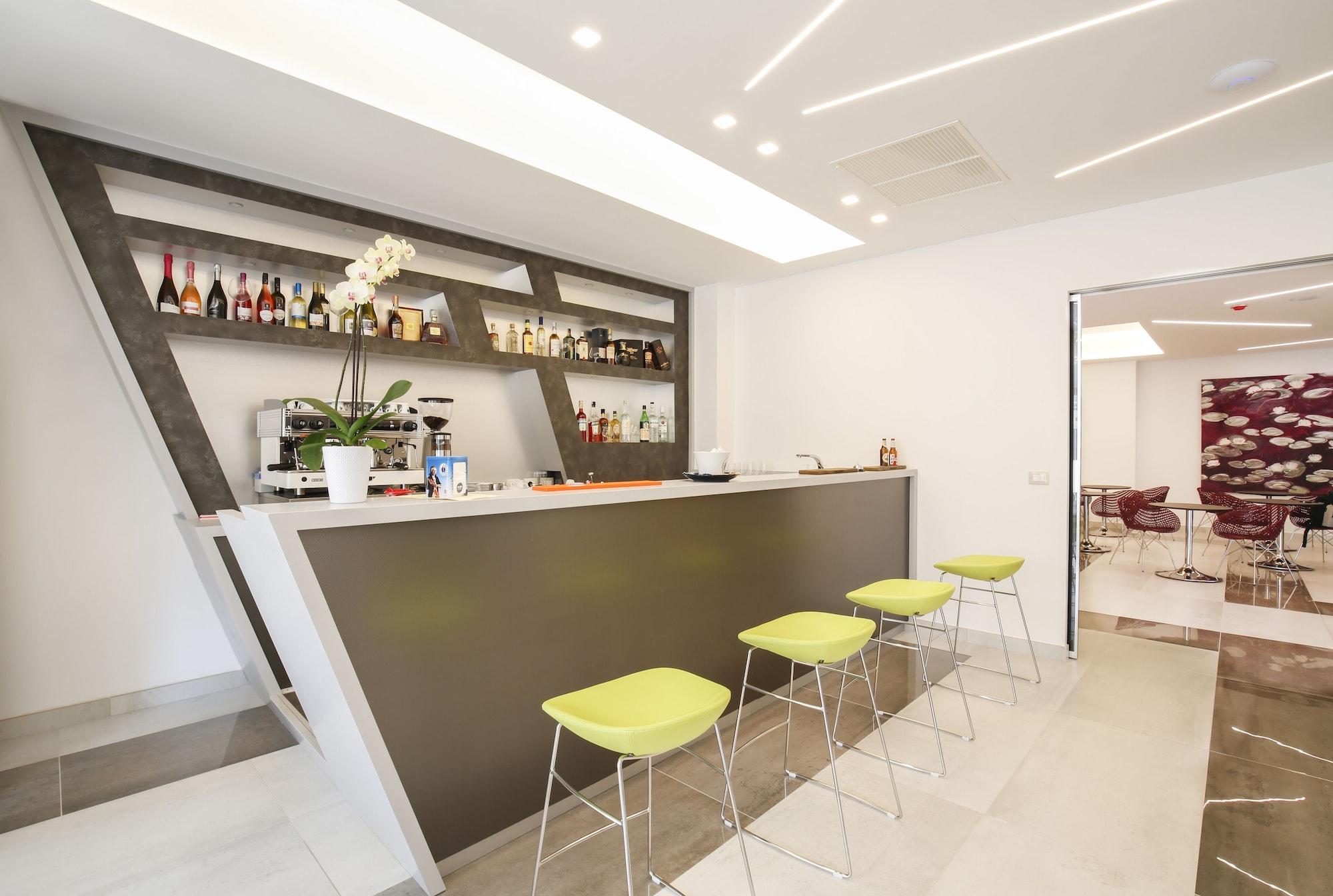 Bar/Salón Forte 2 Hotel