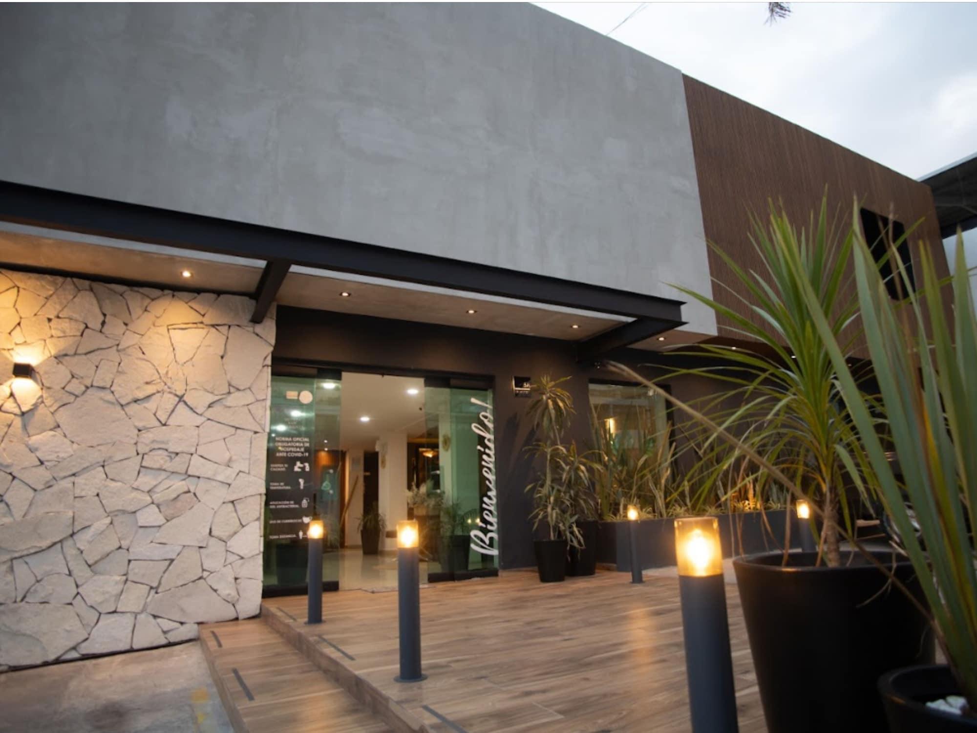 Vista Exterior Hotel Ix by San Clemente Business Class