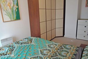 Alquiler Vacacional - Apartmentsleeps5-balcony-petfriendly-aoarena-heatonpark-onstreetparking