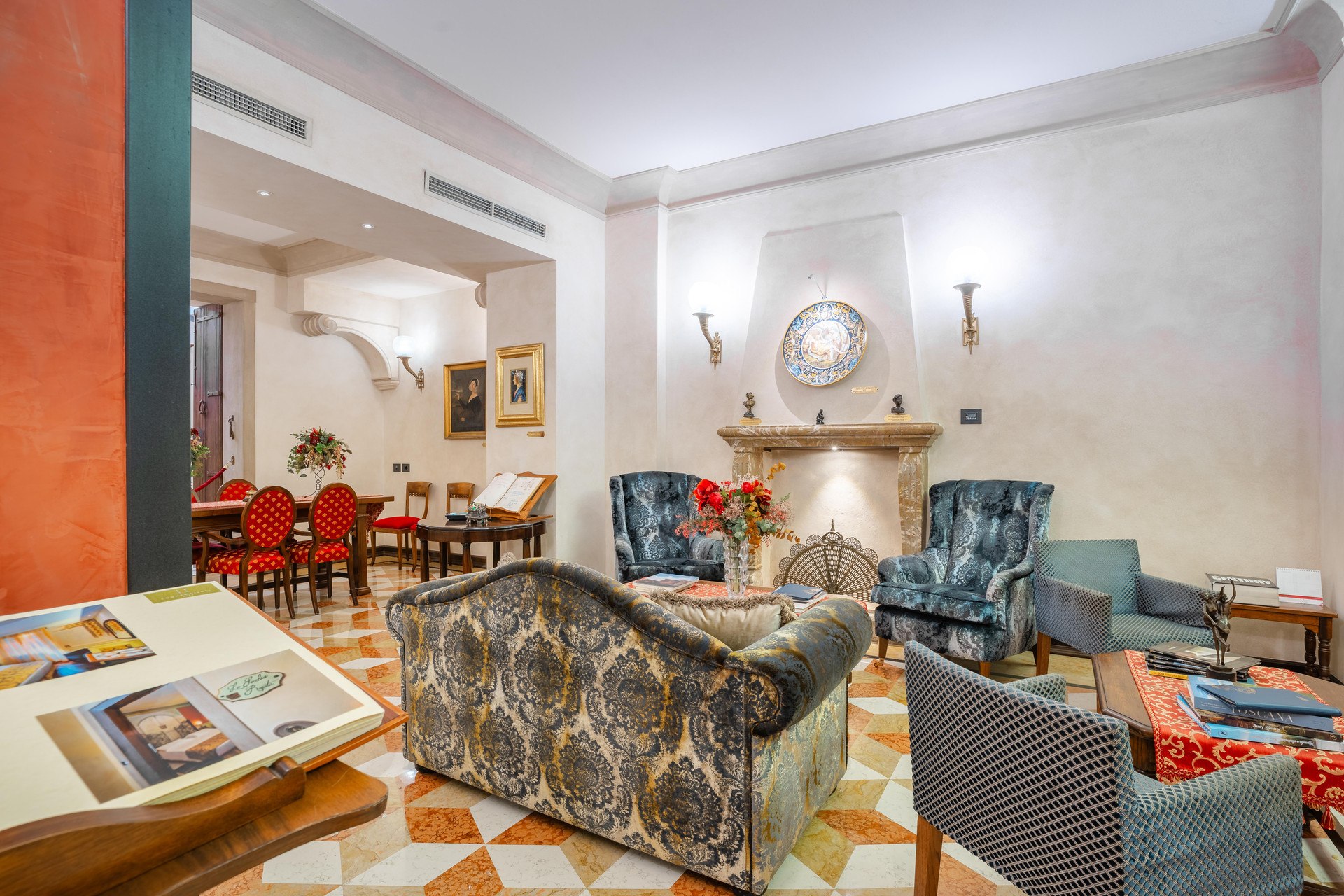 Vista Lobby Art Hotel Commercianti