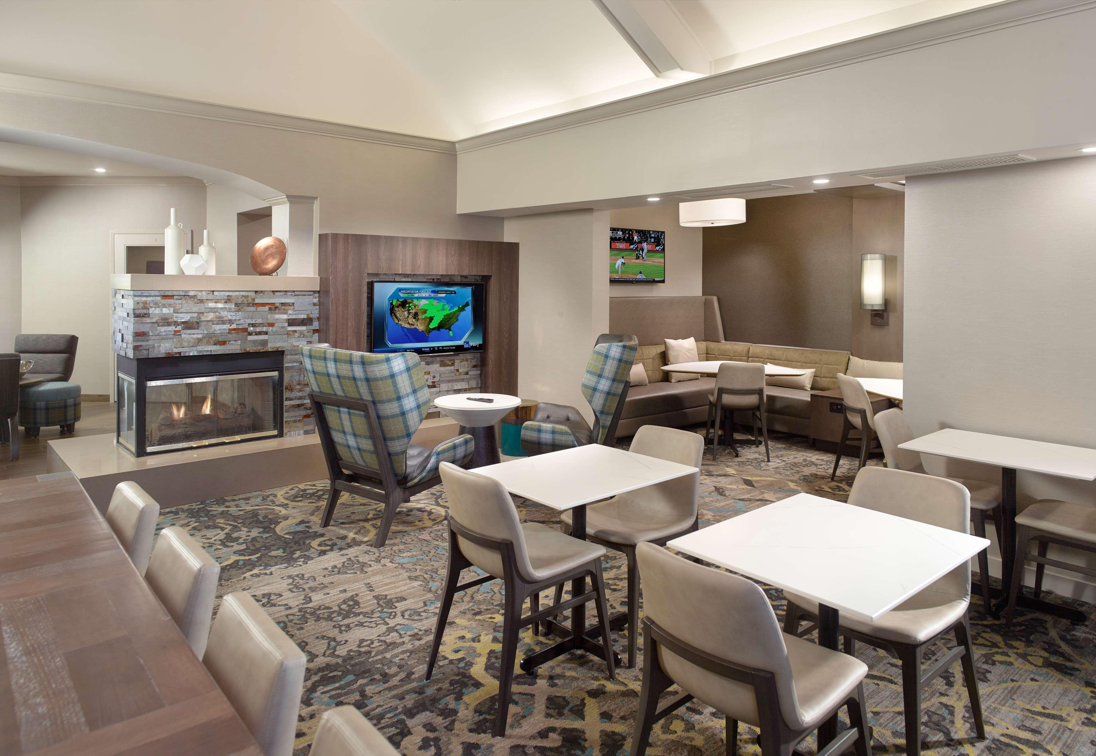 Vista Lobby Sonesta ES Suites Raleigh Durham Airport Morrisville