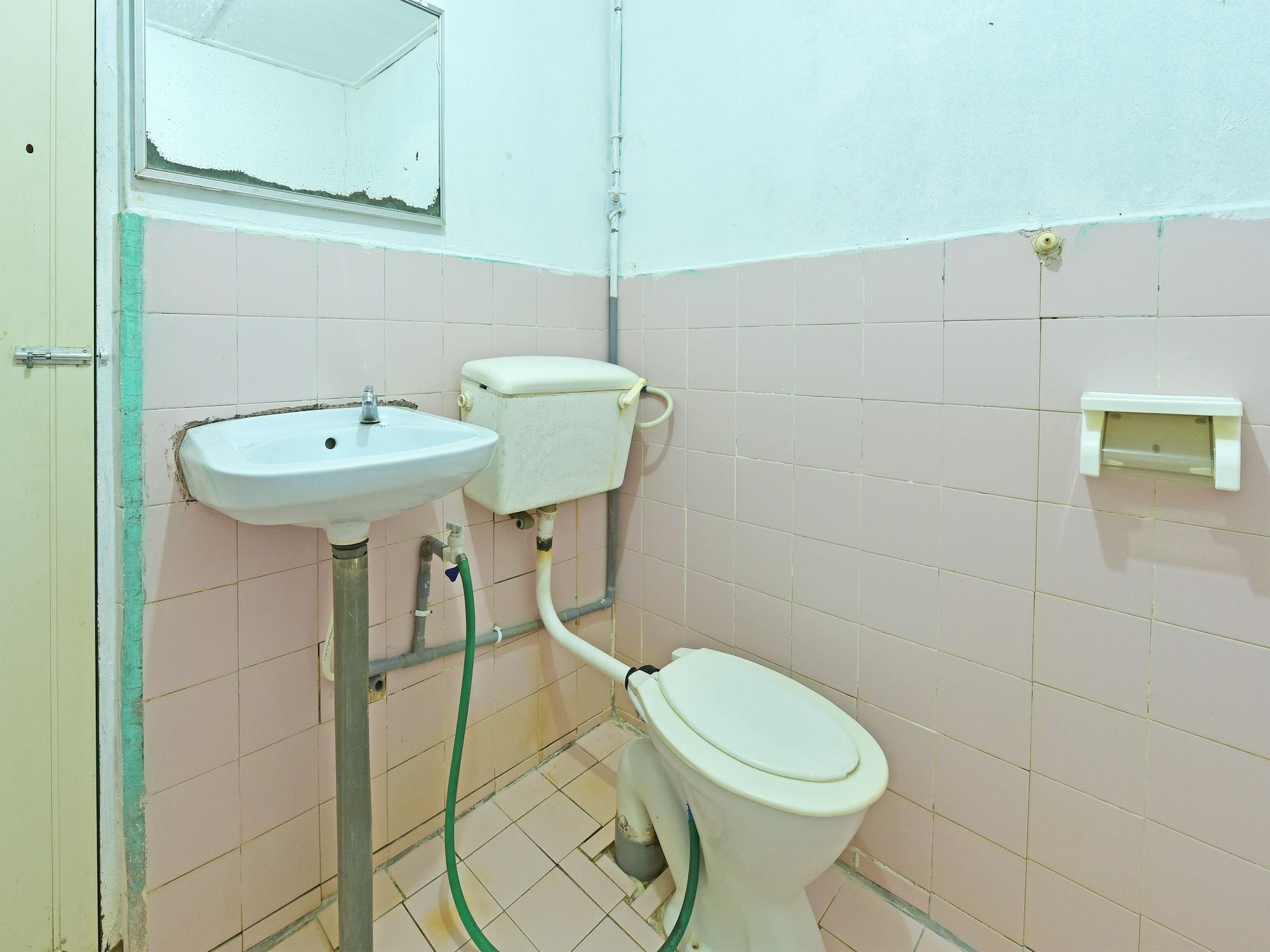 Equipamiento de Habitación OYO 90620 Mahseer Chalet