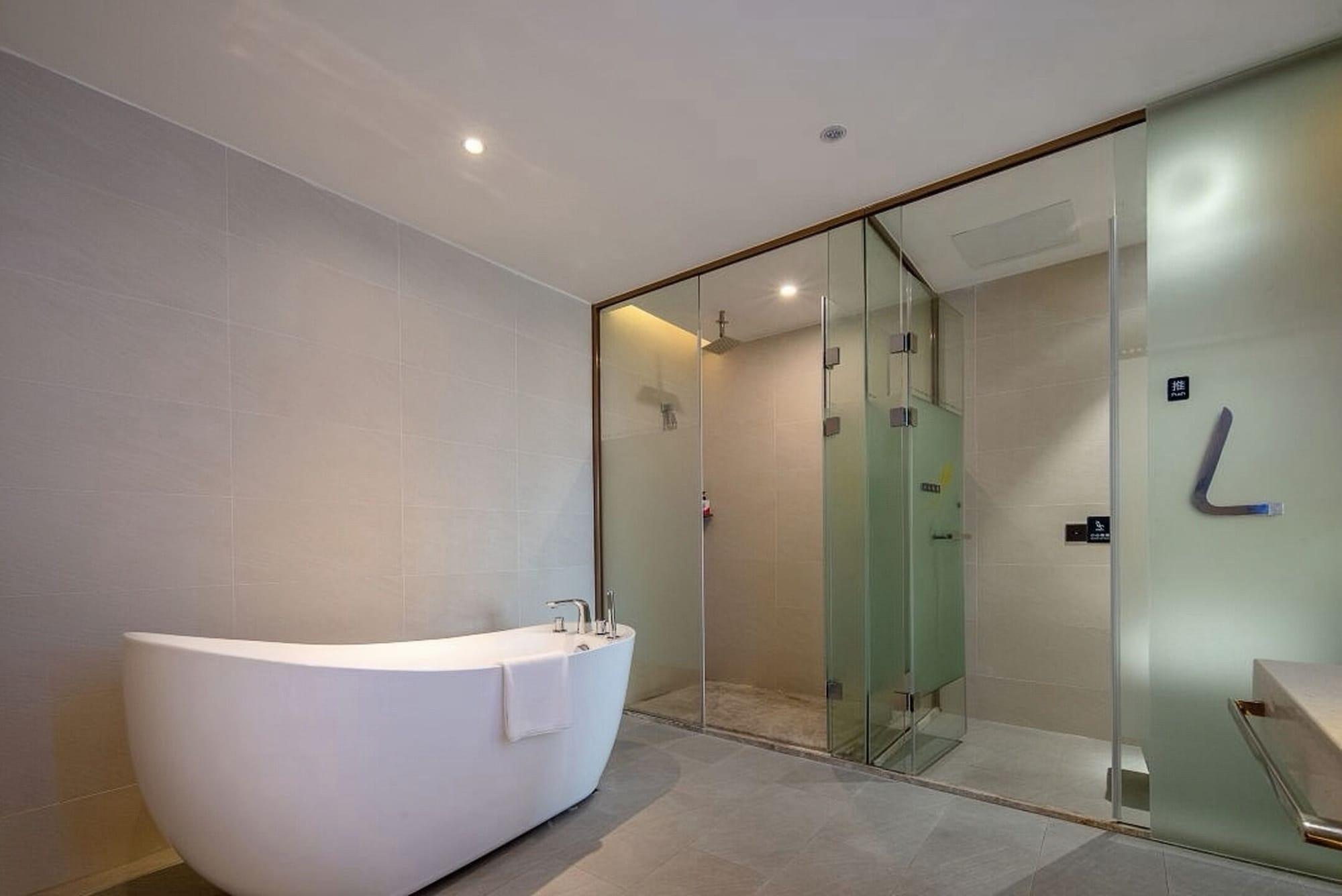 Equipamiento de Habitación Trendy Romantic MAXScreen Hotel