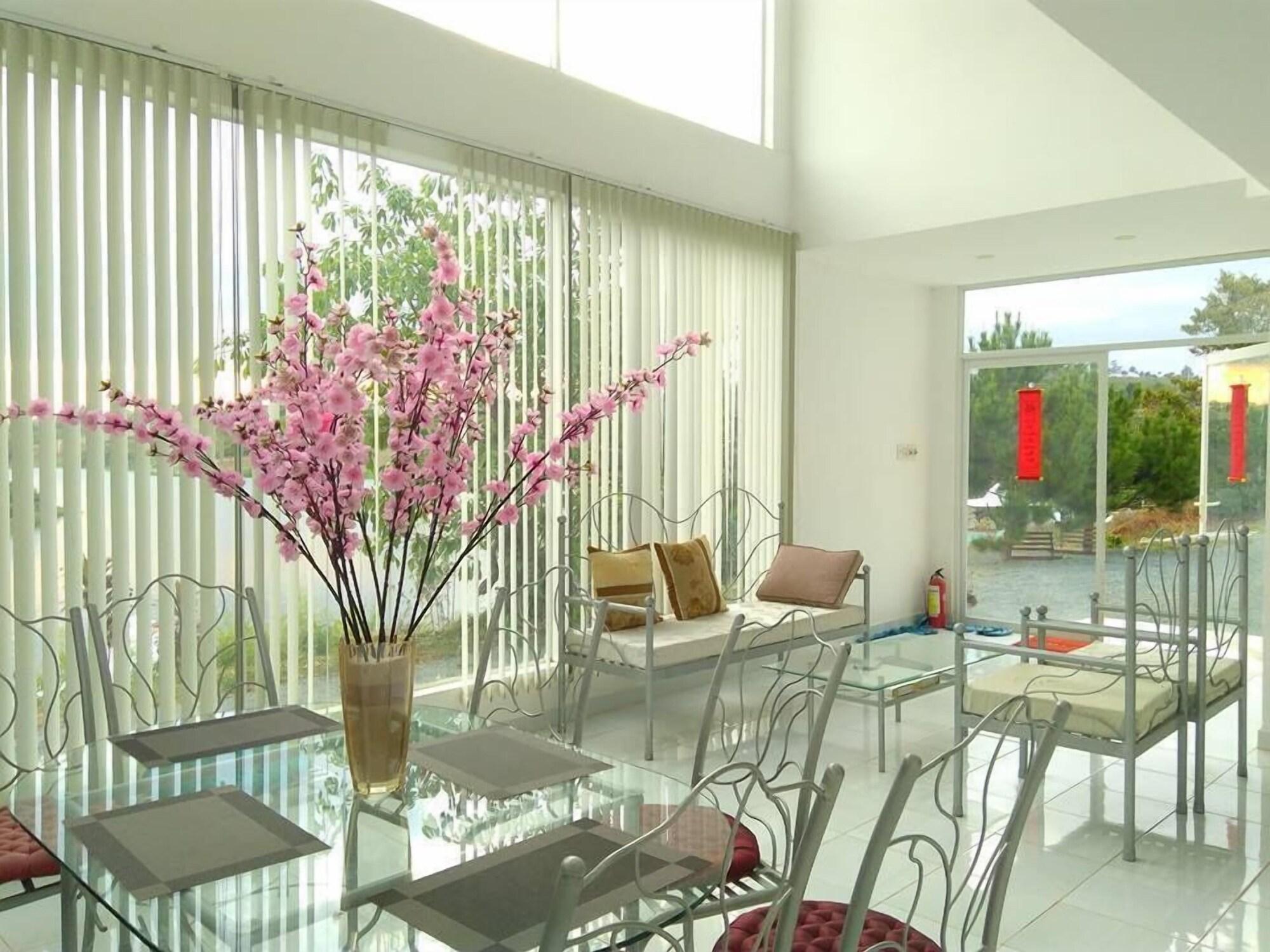 Vista Lobby Ho Gia Trang