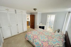 Alquiler Vacacional - Cozy Apartment a stone's throw away from the Beach!