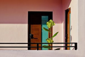 Alojamiento - Room 8: Colorful Crash Pad Near Cerra Art
