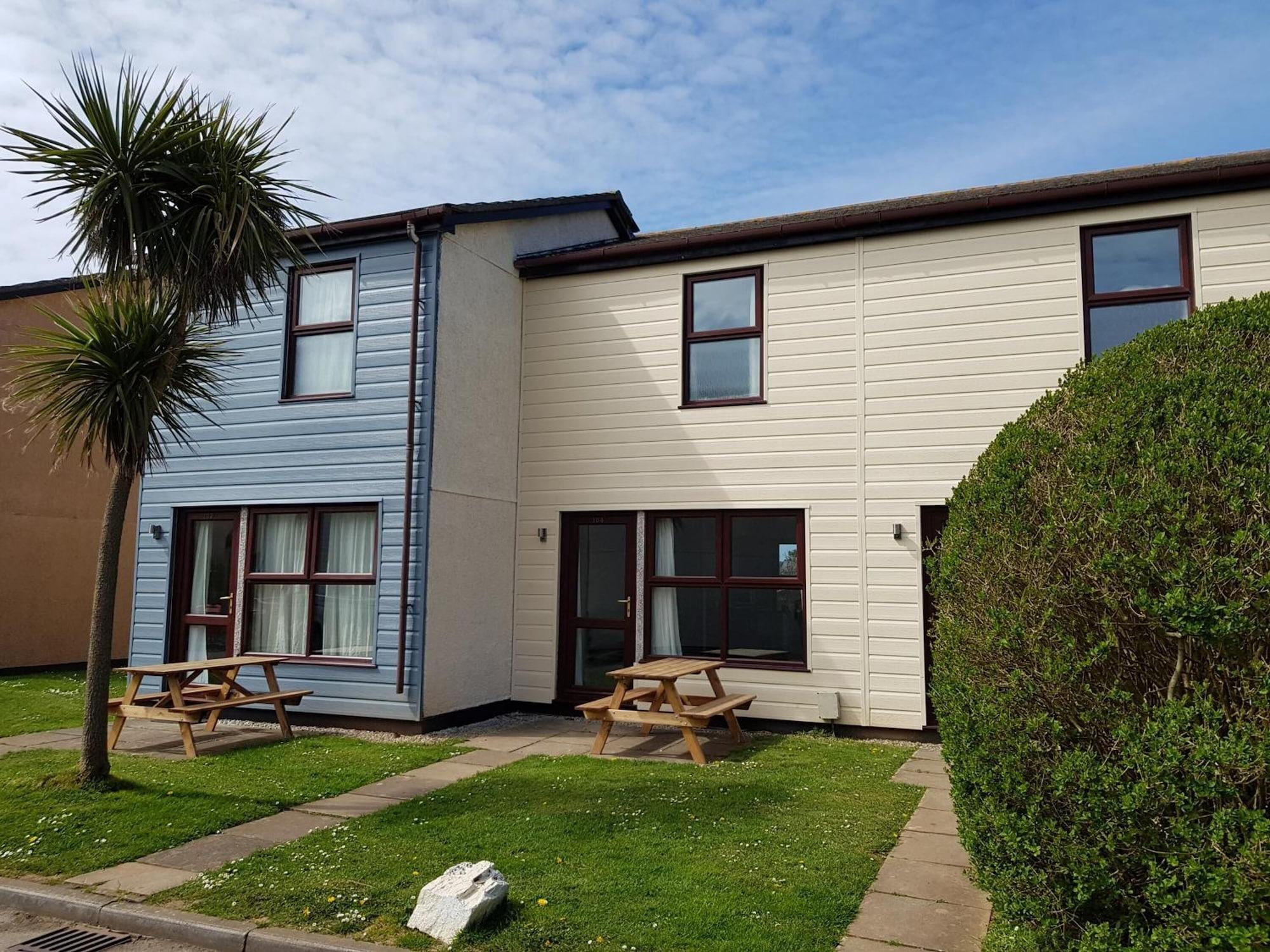 Vista Exterior Perran View Holiday Park