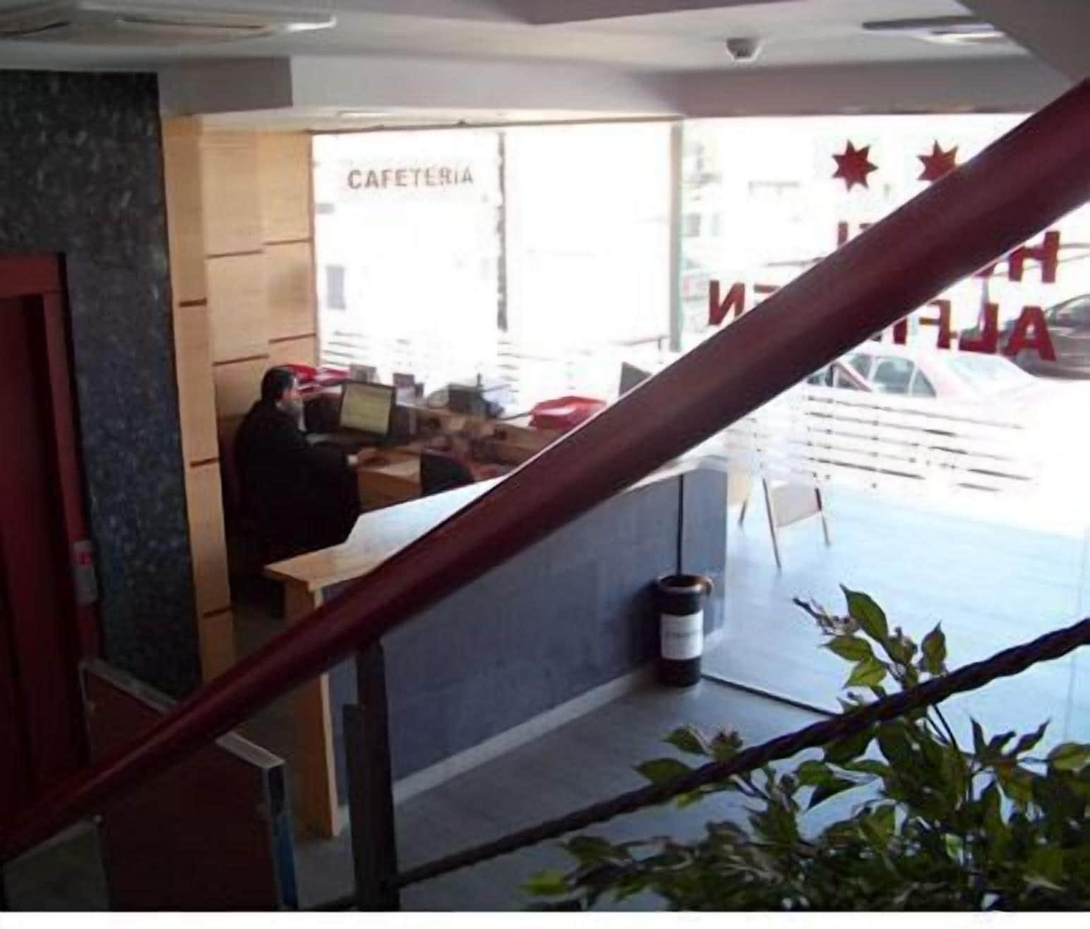 Vista Lobby Hotel Alfinden