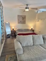 Alojamiento - Cozy studio in charming Moncks Corner