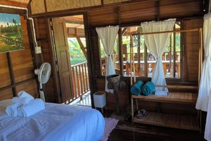 Alquiler Vacacional - Elephant House and Pool Villas #5  1bedroom queen size bed villa with fan & bath