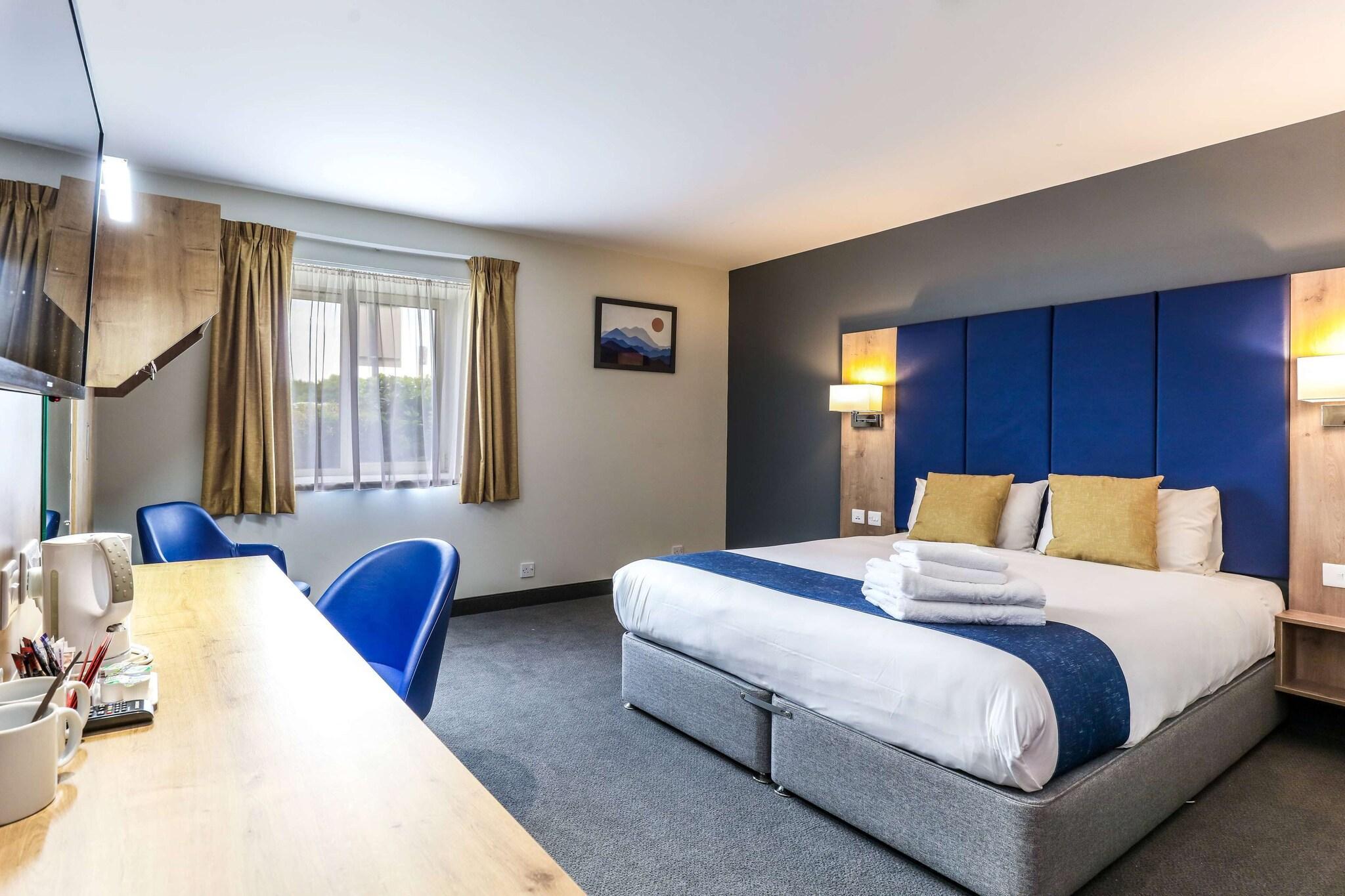 Vista Exterior Days Inn by Wyndham Peterborough