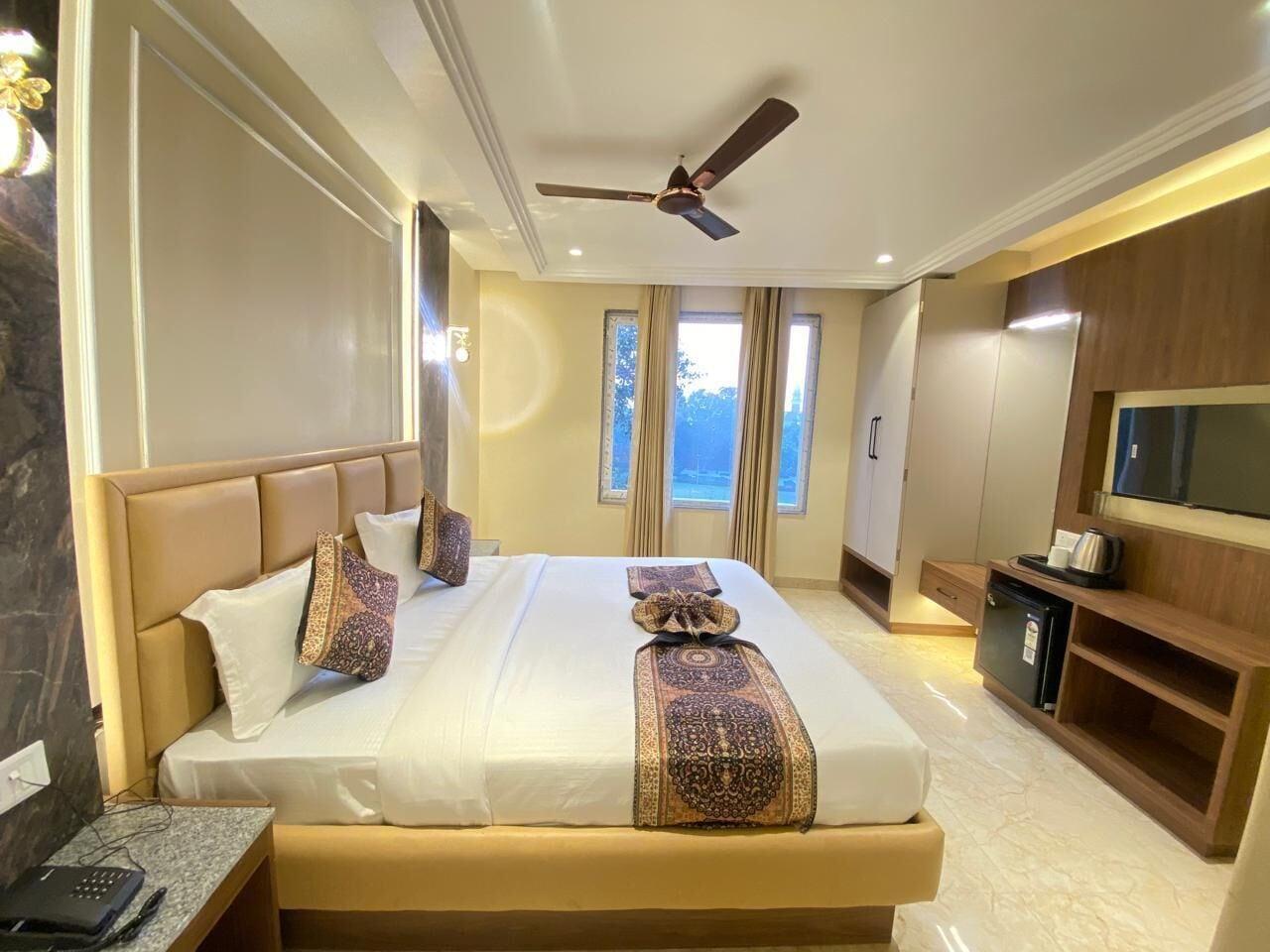 Varios HOTEL GC GRAND INN