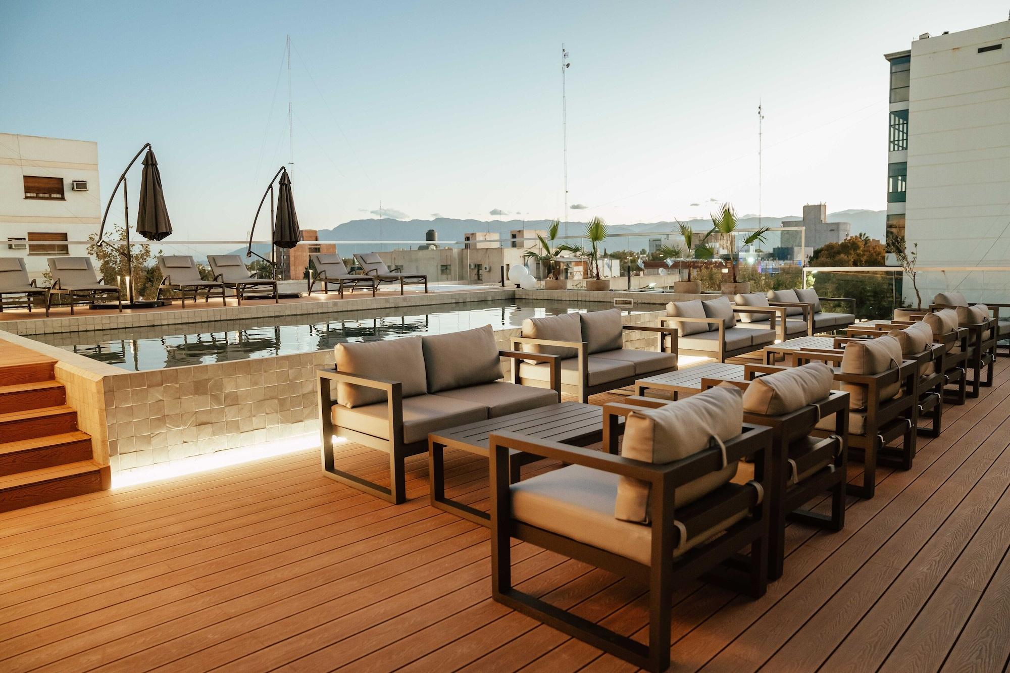 Vista Piscina Hotel Del Bono Central
