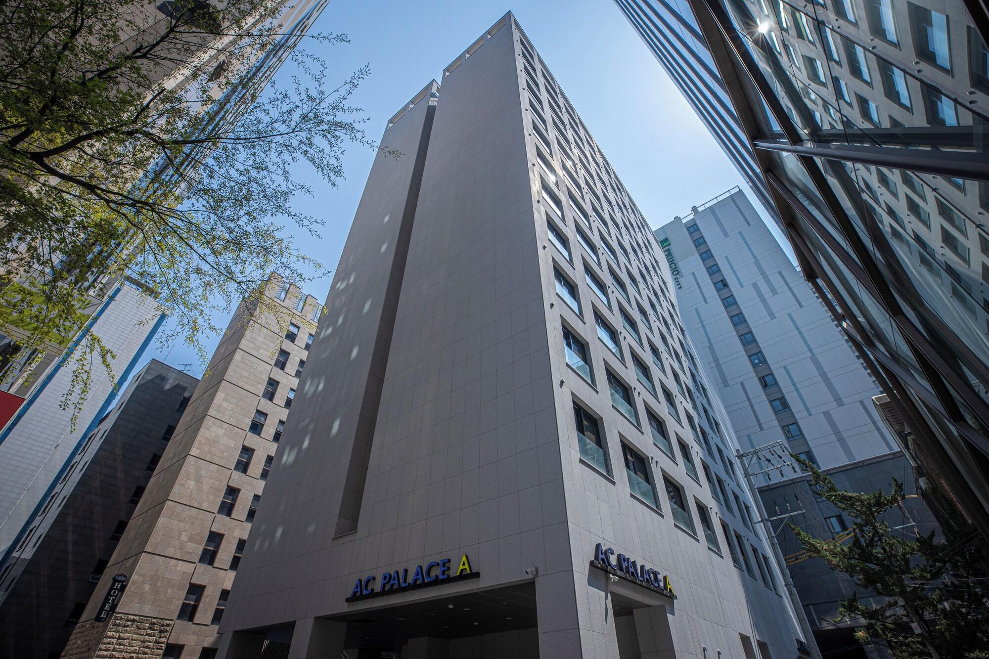 Varios AC PALACE SEOUL GANGNAM
