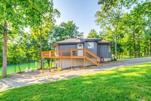 Alquiler Vacacional - Dock & Deck at Kentucky Lake Family Retreat!