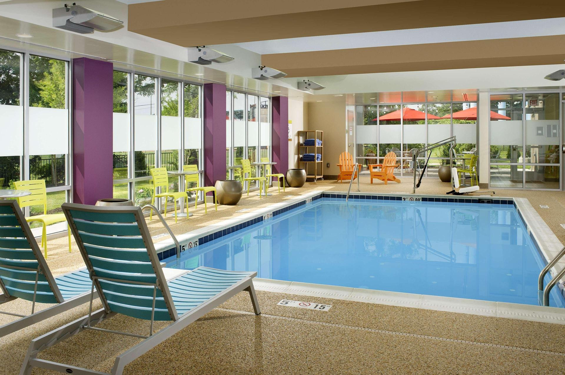 Vista Piscina Home2 Suites by Hilton Arundel Mills/BWI Airport