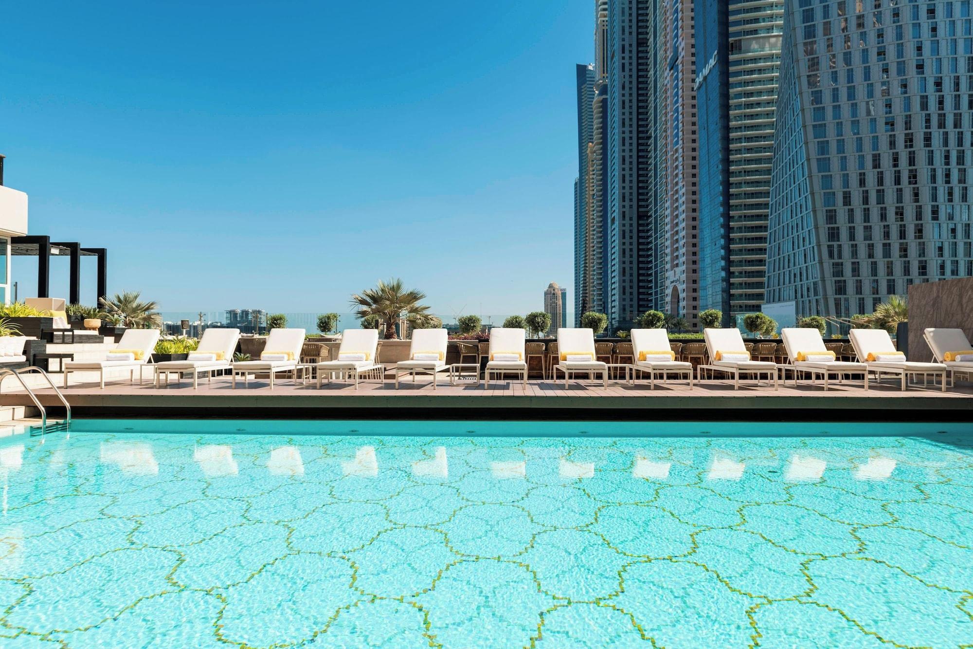 Vista Piscina Grosvenor House, a Luxury Collection Hotel, Dubai