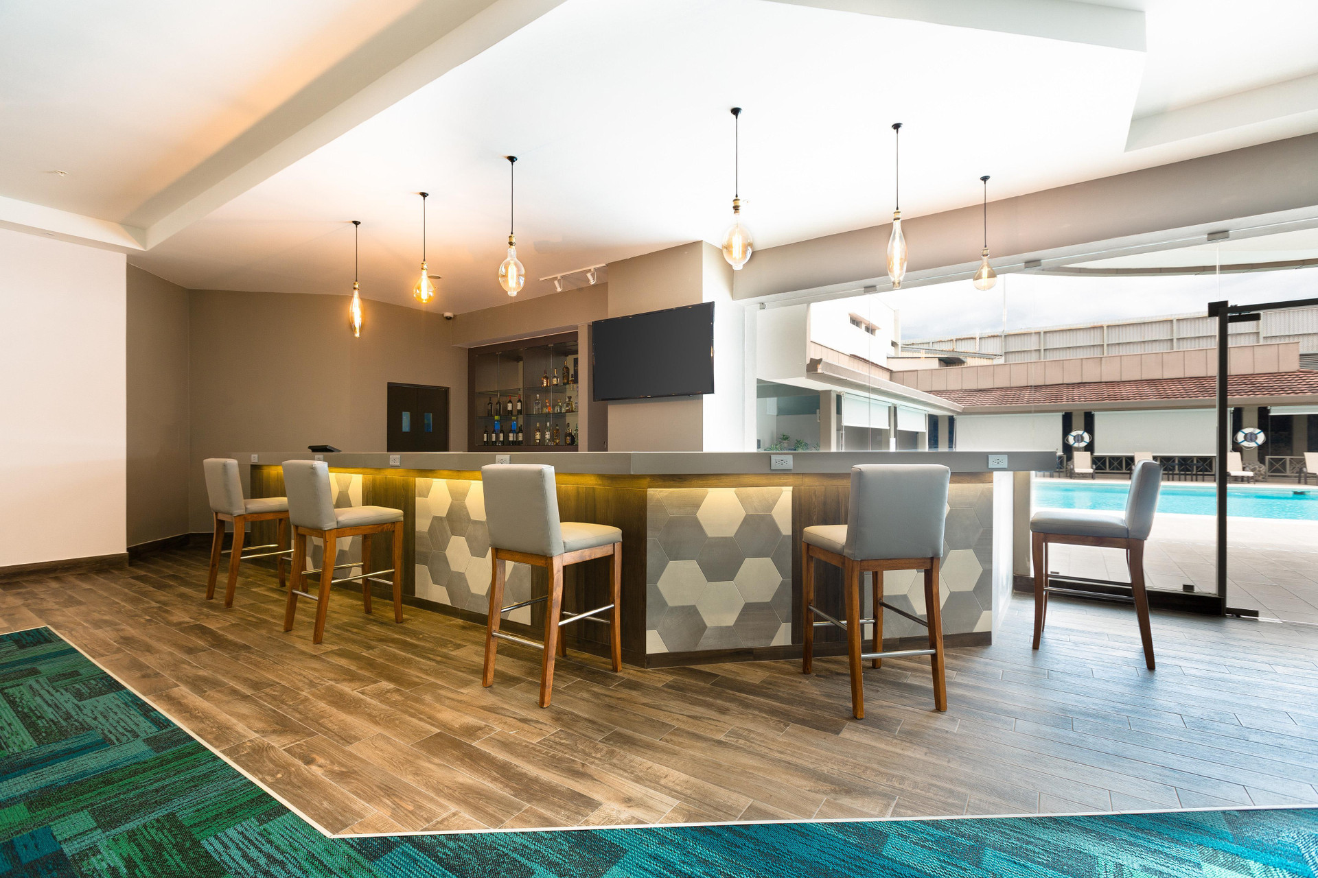 Bar/Salón Crowne Plaza San Jose La Sabana by IHG