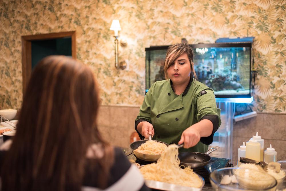 Restaurant MCM Elegante Hotel and Conference Center Odessa