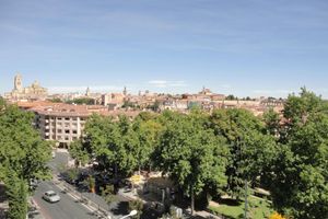 Alojamiento - Hotel AR Los Arcos