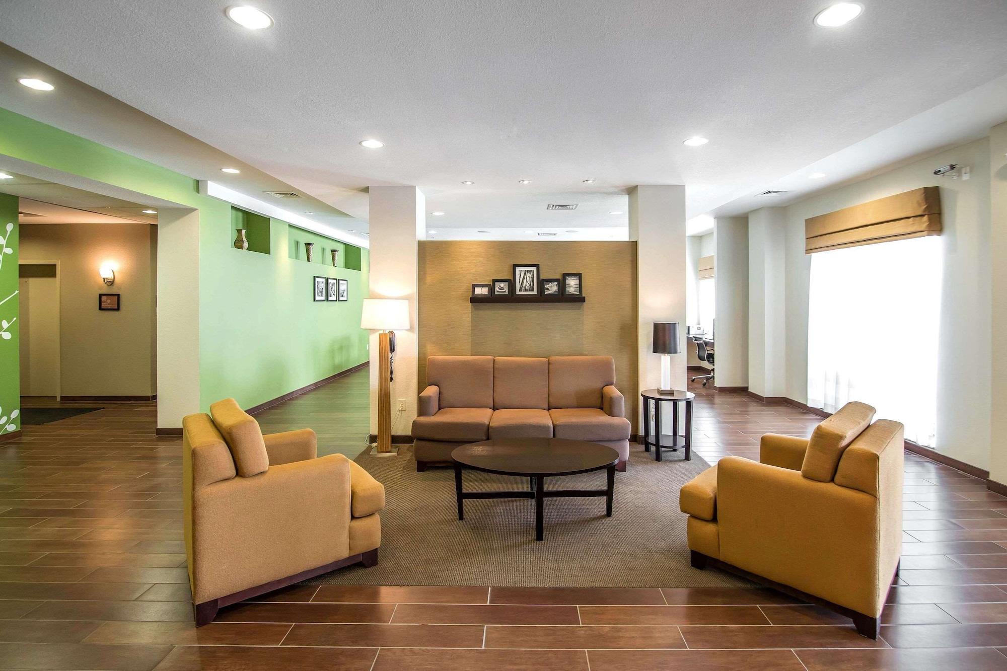 Vista Lobby Sleep Inn And Suites Haysville
