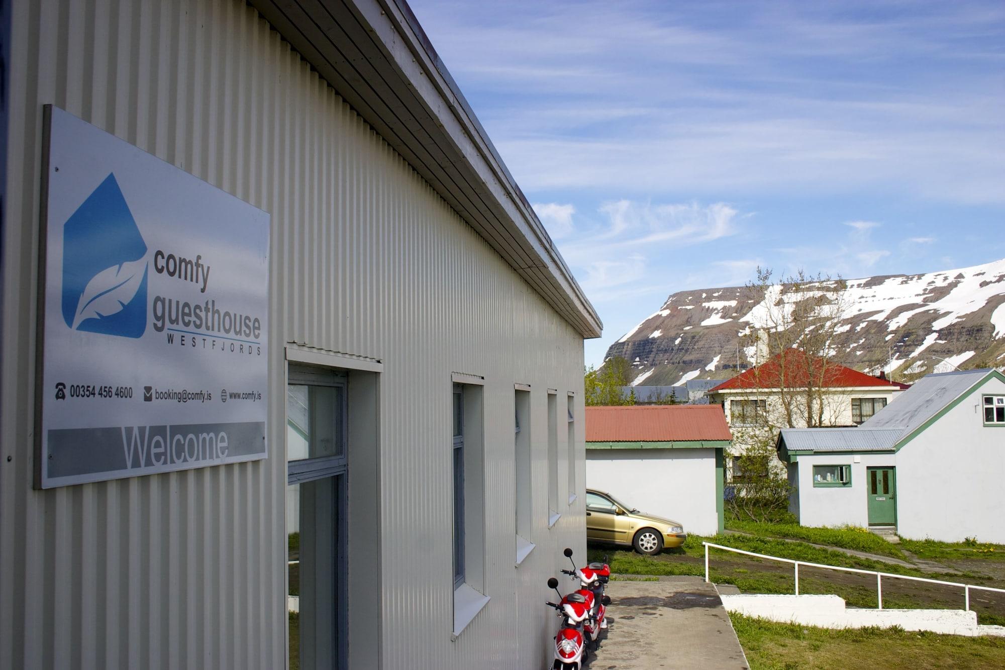 Vista Exterior Comfy Guesthouse Westfjords