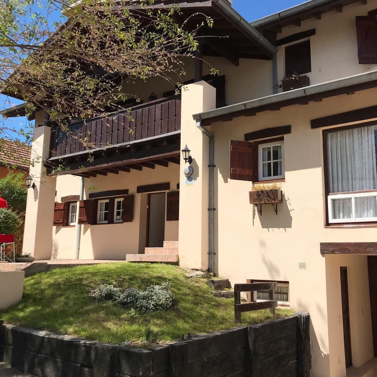 Varios Hosteria Sajonia