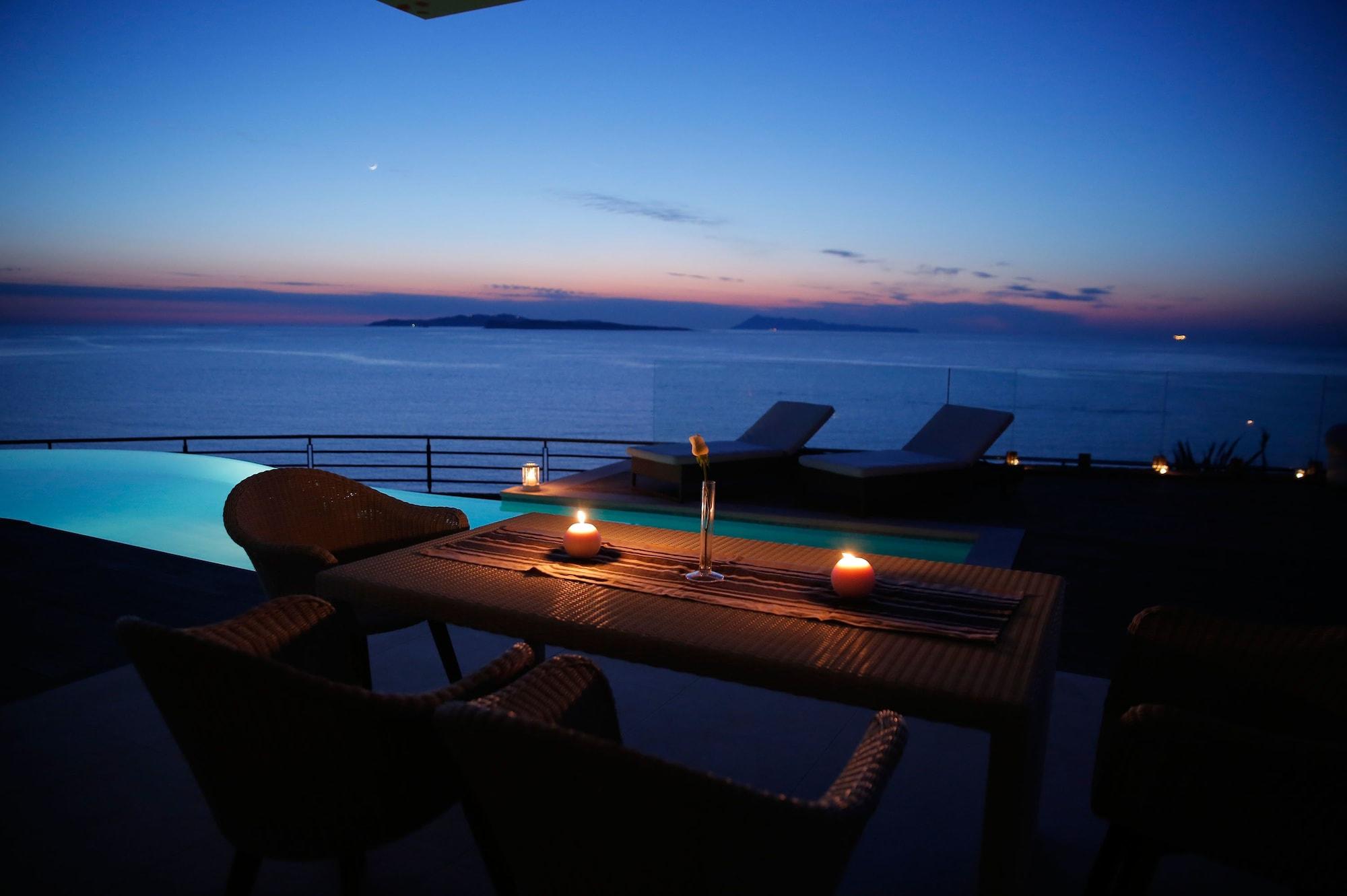 Vista Piscina Pictures Suites