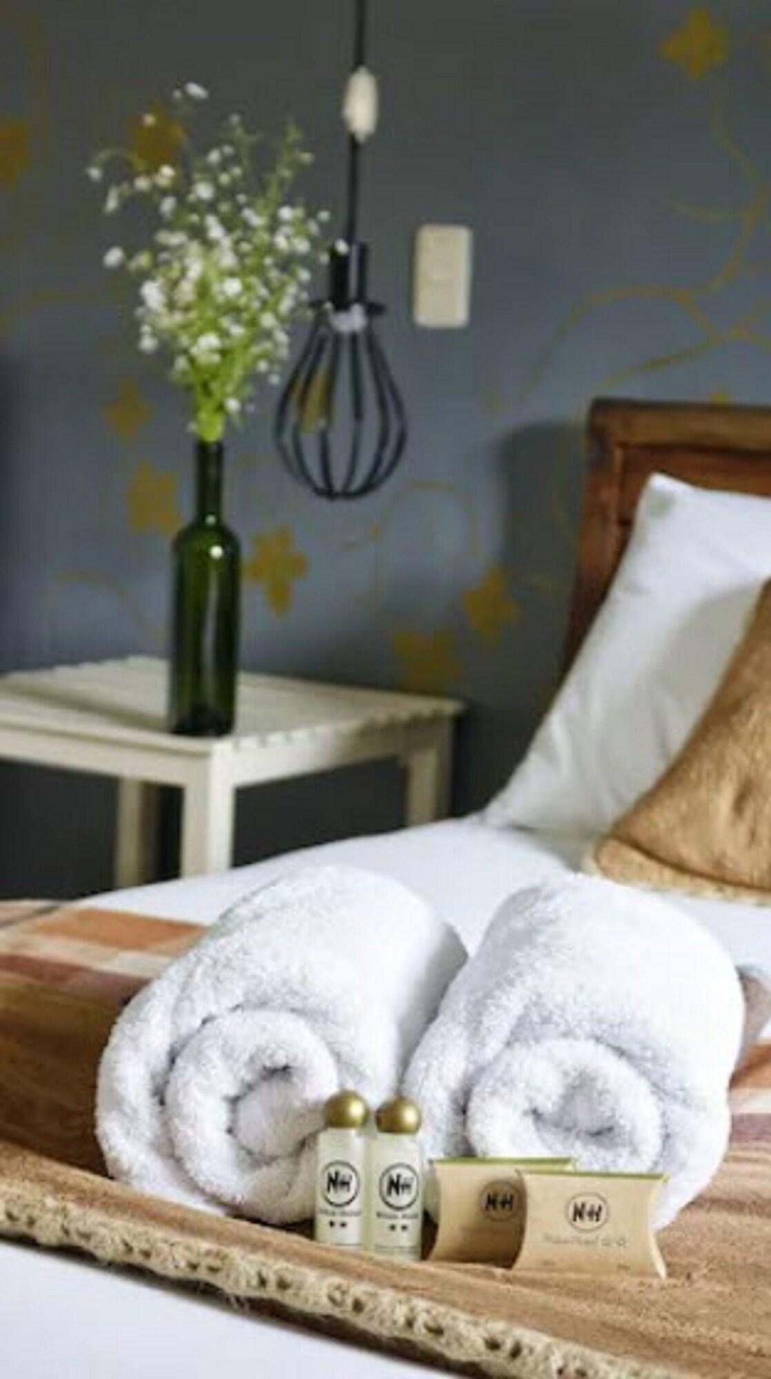 Varios Niños Hotel Fierro